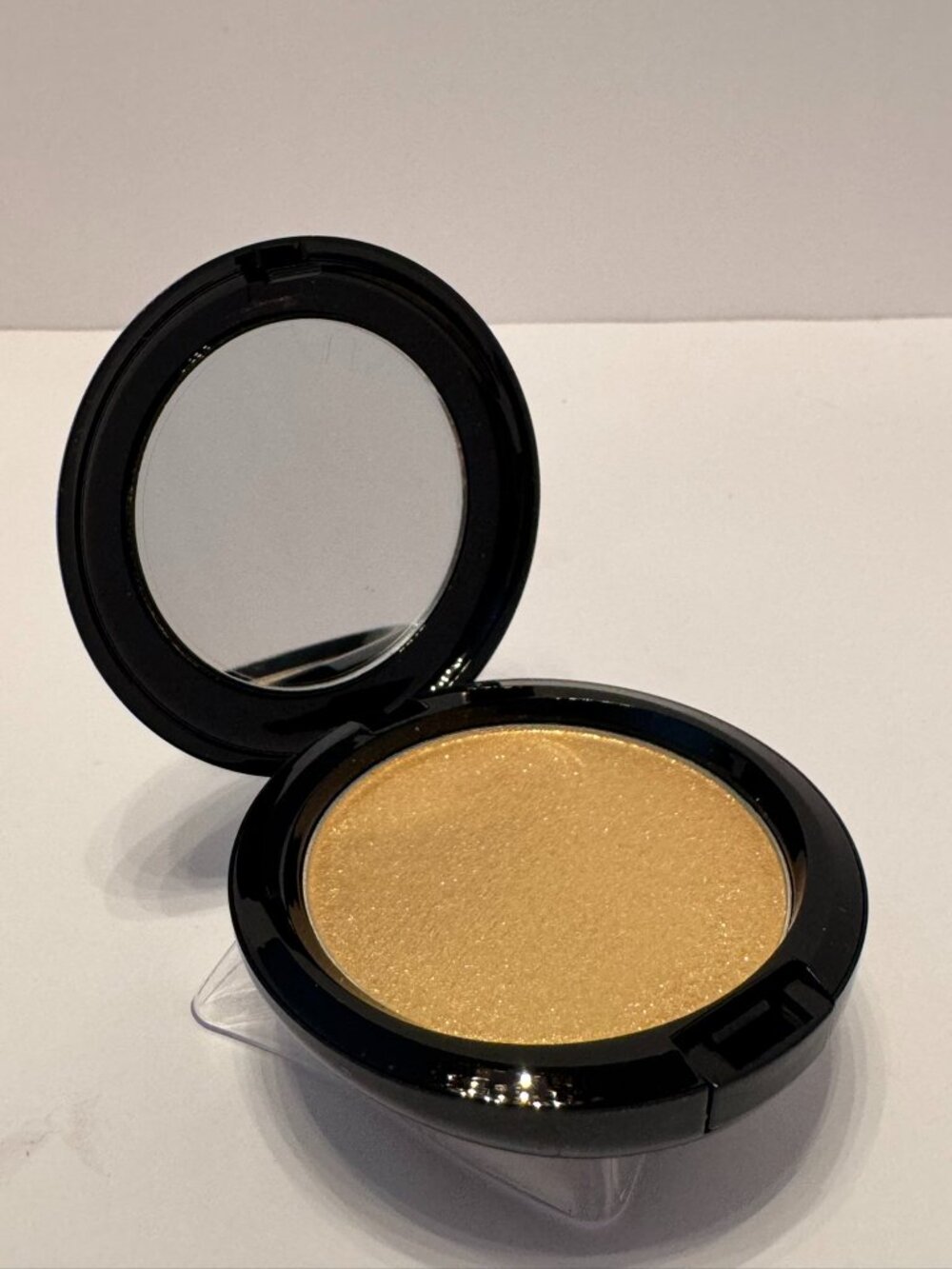 MAC Dazzlegold Dazzle Highlighter Limited Edition Gold Mirror Case New